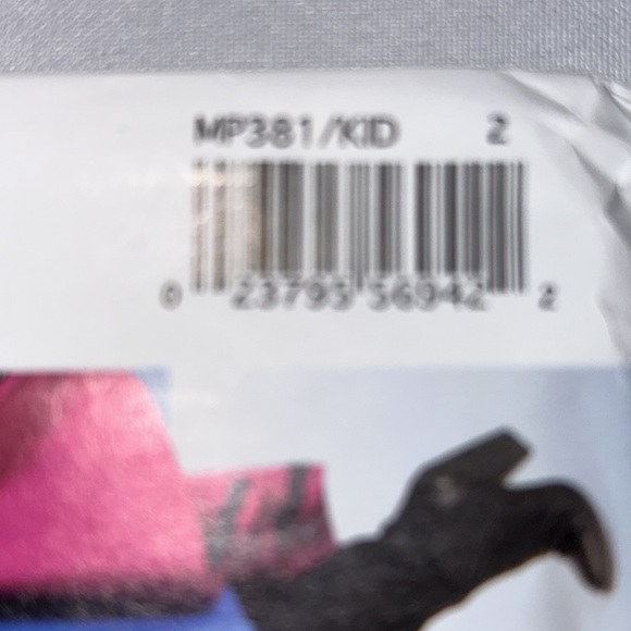 McCalls costume pattern 3T-8 - Picture 3 of 3